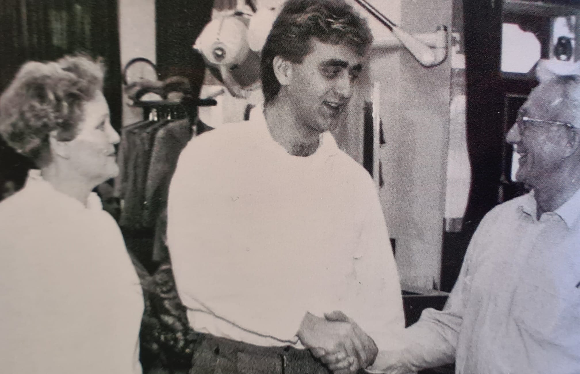 1987